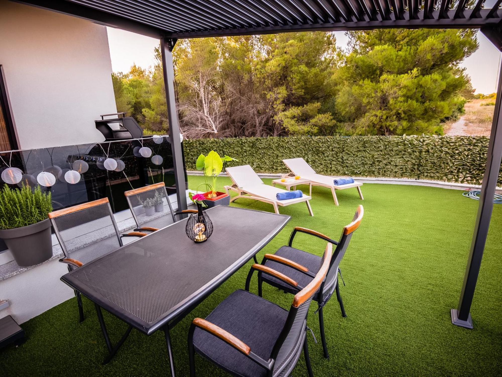 My Adriatic Place With Private Garden And Garage Šibenik Dış mekan fotoğraf